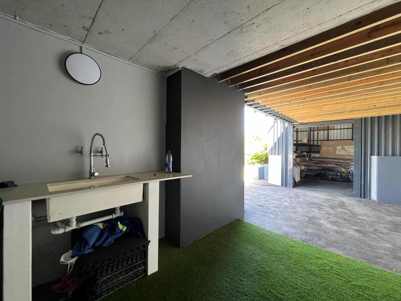 4 Bedroom Property for Sale in Helderrand Western Cape